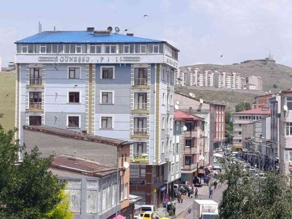 Kars'ta Haziran ayında konut satışları yüz güldürdü: 383 konut satıldı