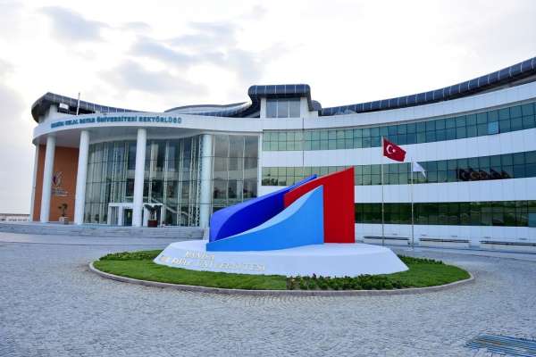Manisa Celal Bayar Üniversitesi'ne 'Tam Akreditasyon'