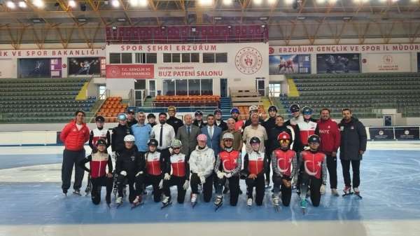 Erzurum'da Uluslararası Short Track Kampı