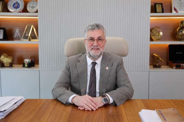 Prof. Dr. Ersoy Kocabıçak: 'Beyin sağlığını korumak, hastalıkları tedavi etmek kadar önemli'