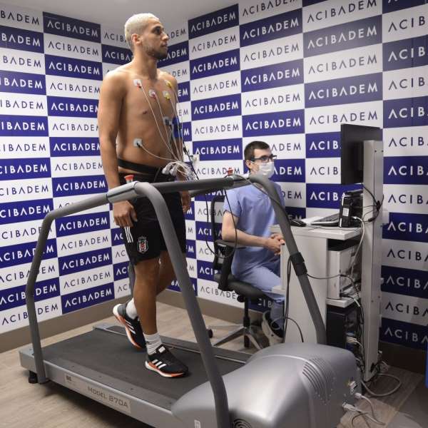 Beşiktaş'ın yeni transferi Welinton, sağlık kontrolünden geçti 