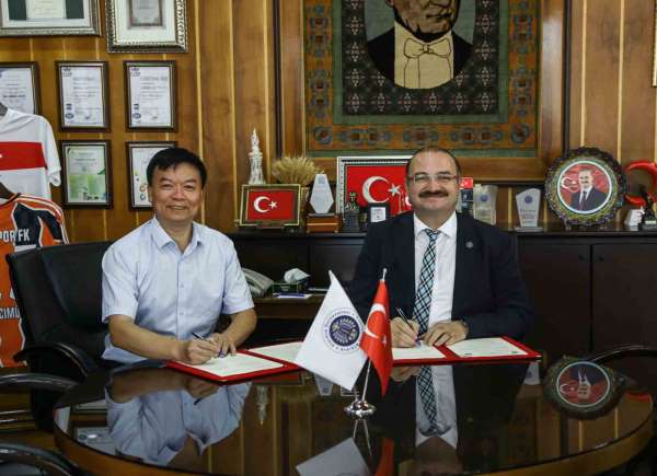 Atatürk Üniversitesi ile Çin'in Southwest Üniversitesi arasında iş birliği protokolü