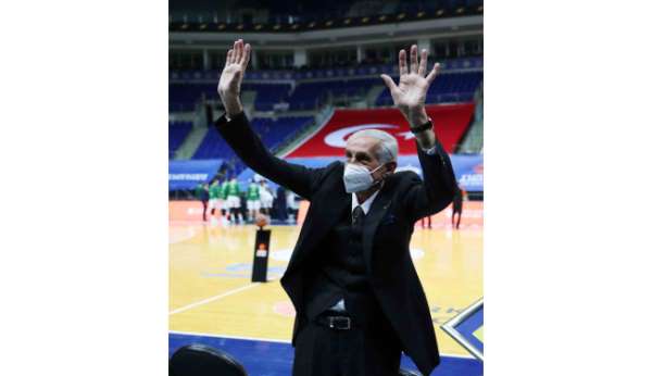 Eski milli basketbolcu Hüseyin Kozluca hayatını kaybetti