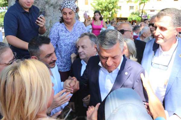 Özgür Özel: 'Netanyahu, Erdoğan ile kayıkçı kavgası yaparak kendisine orada güç kazanmaya çalışıyor'