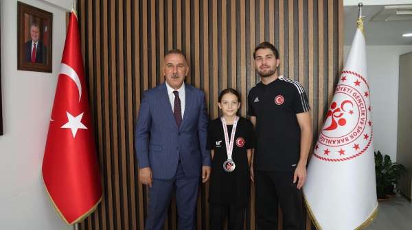 Aydınlı Nejla İnceoğlu Türkiye ikincisi oldu