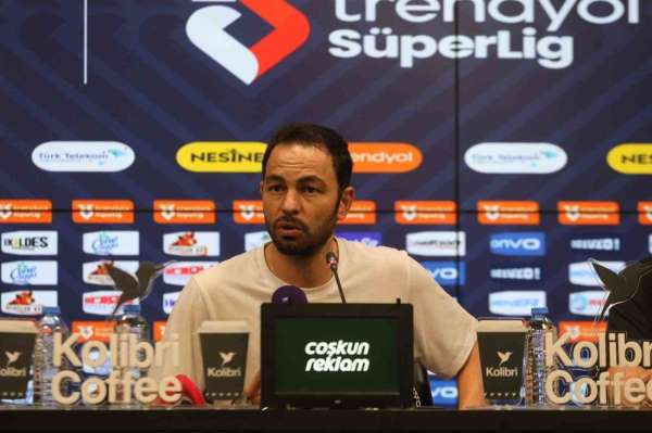 Selçuk İnan: 'Hakemler maçı değil, kaos ortamını yönetmeye, dengelemeye çalışıyor'