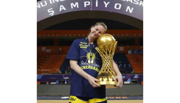 Fenerbahçe, Emma Meesseman ile sözleşme yeniledi