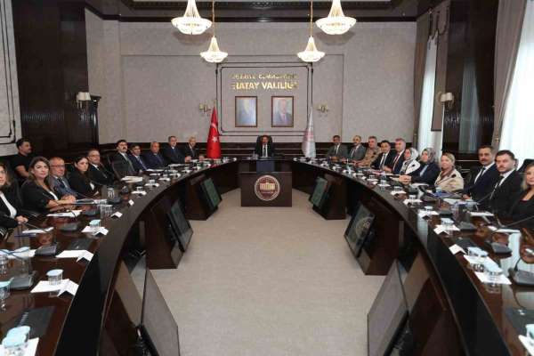 Hatay'da üniversitelerin güvenlik ve barınma hizmetleri değerlendirildi