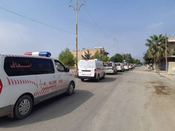 Teröristler Resulayn'dan ambulanslarla kaçıyor 