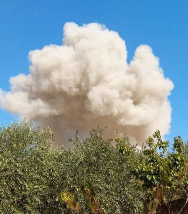 İdlib'deki hava saldırısında 4 kişi yaralandı 