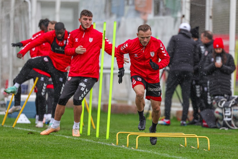 Samsunspor, Kasımpaşa hazırlıklarına hızlı başladı