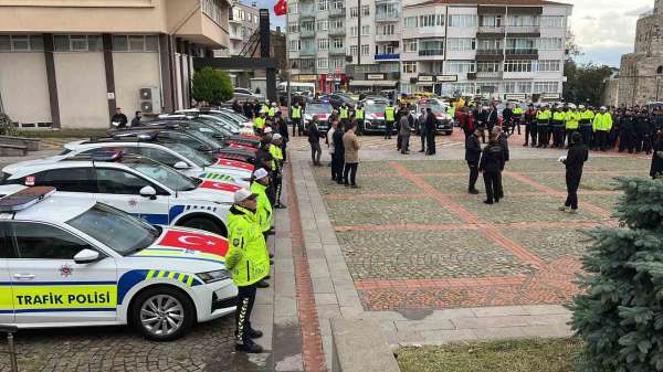 Sinop'ta emniyet ve jandarmaya hizmet aracı tahsisi