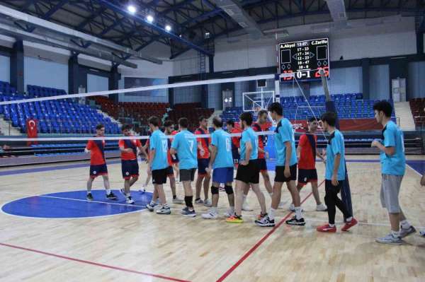 Yurtlar arası voleybol şampiyonası başladı