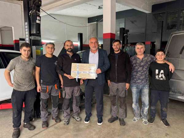 Başkan Sandıkçı: 'Esnaf kardeşlerimizle buluşup, talep ve önerilerini dinliyoruz'