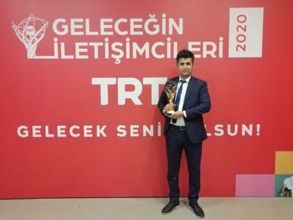 Düzce Üniversitesi bu kez iletişimde birinci oldu