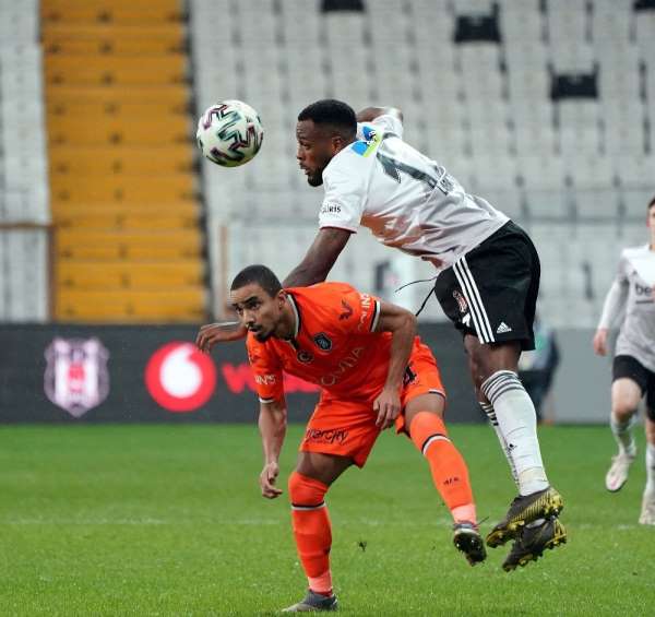 Süper Lig: Beşiktaş: 3 - Medipol Başakşehir: 2 (Maç sonucu)