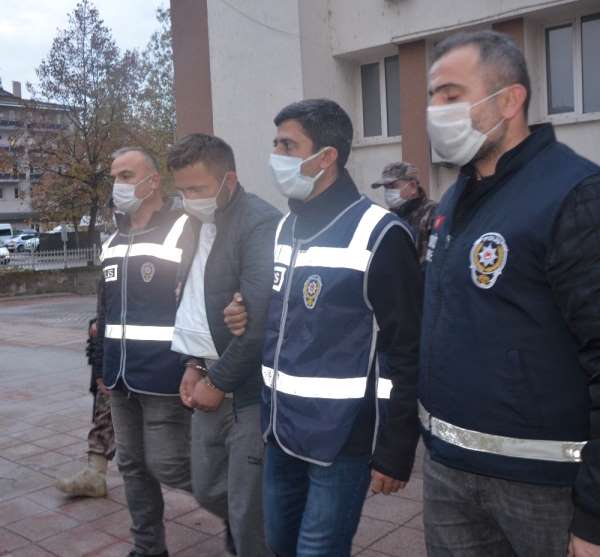 Yaşlı kadını 600 TL parası ve 1 çuval fındık için öldürmüşler