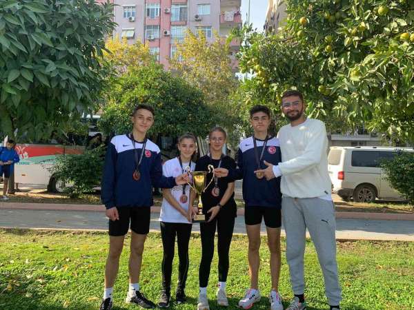 Genç Atletler Kros Şampiyonası'nda Türkiye 3'sü oldu - Nevşehir haber