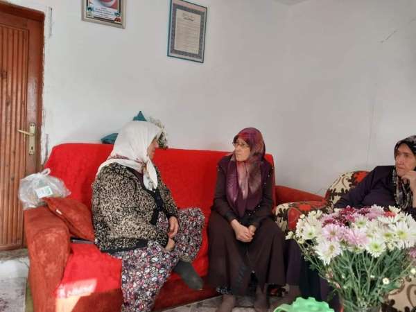Şehit annesi Topsakaloğlu: 'Ne mutlu ki bizler şehit annesiyiz'
