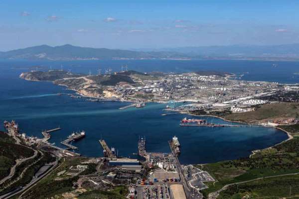 Aliağa limanlarında 73 milyon ton elleçleme yapıldı
