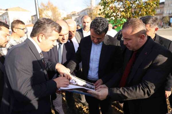 Başkan Doğan Alaçam'da projeleri inceledi