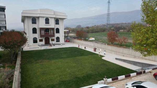 Çocuk Akademisi modern eğitimle değerler eğitimini bir araya getiriyor