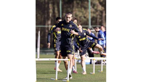 Fenerbahçe, Çaykur Rizespor maçı hazırlıklarını sürdürdü