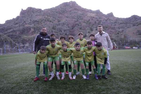 Hem başkan hem antrenör hem de kaleci