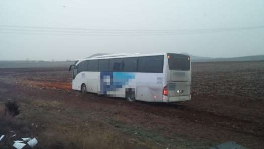 Ankara-Eskişehir yolunda otobüs kazası: 3 yaralı 