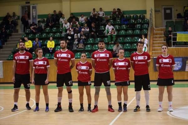 Türk Korfbol Takımı, Ukrayna'da yarı finale çıktı 
