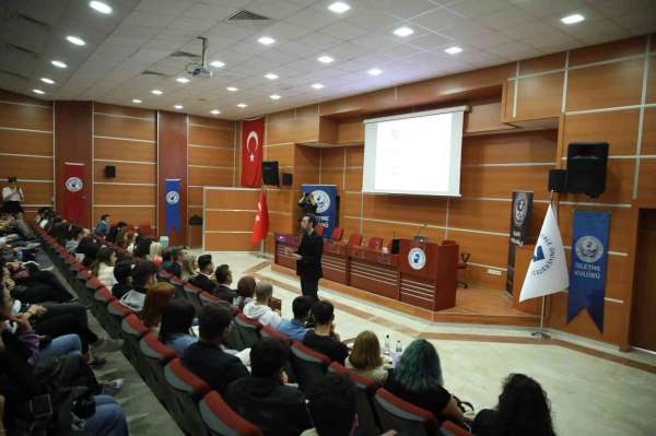 Başkan Zengin Denizli Pamukkale Üniversitesi'nde