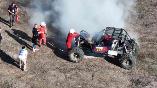 Çorlu'da off-road yarışları nefesleri kesti