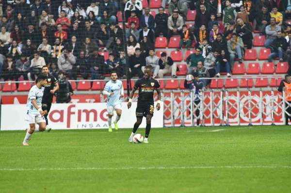 Trendyol Süper Lig: Kayserispor: 0 - Adana Demirspor: 0