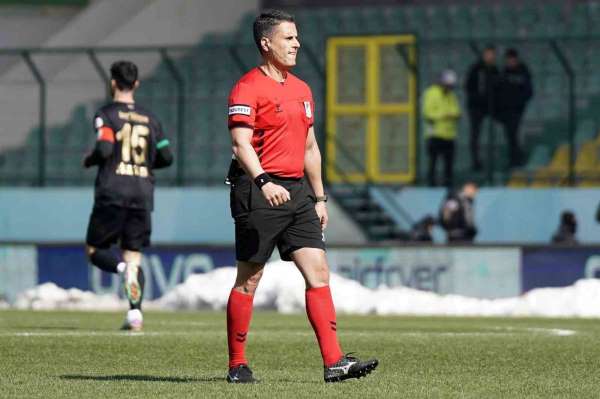 Beşiktaş - Fenerbahçe derbisinin VAR'ı Sarper Barış Saka oldu