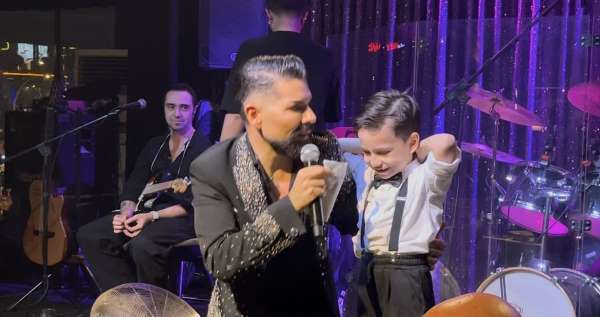 Mehmet Çevik Bursa'da sahneyi yıktı geçti: 'Benim sahnemde cadılara yer yok'