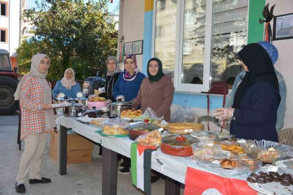 Ordu'da hayır çarşısı ile Filistin'e destek