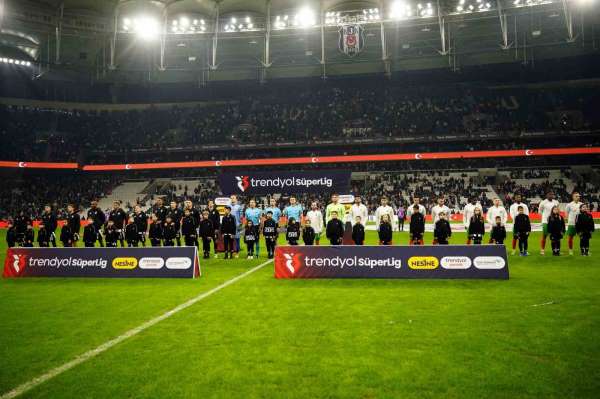 Trendyol Süper Lig: Beşiktaş: 1 - Corendon Alanyaspor: 1