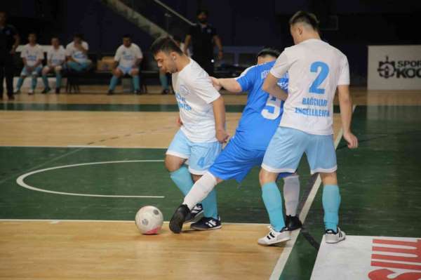 Down Sendromlular Futsal Türkiye Kupası'nda mutlu sona Bağcılar ulaştı