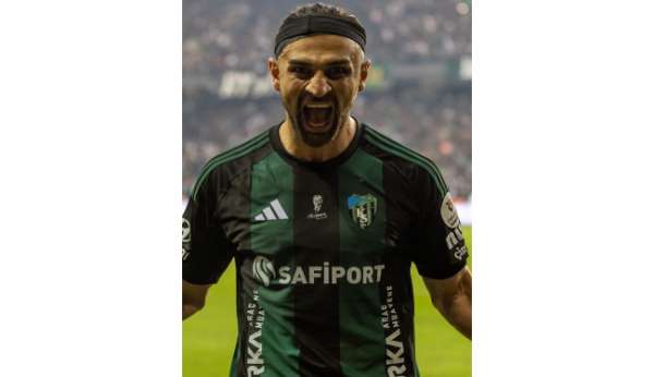 Kocaelisporlu taraftarlardan, Serdar Dursun'a derbi tepkisi