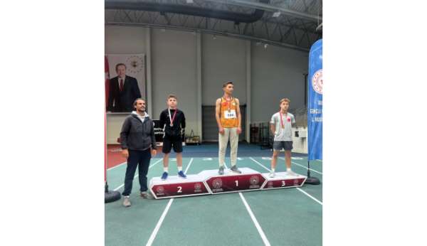 Osmangazili atletlerden Bursa'da büyük başarı