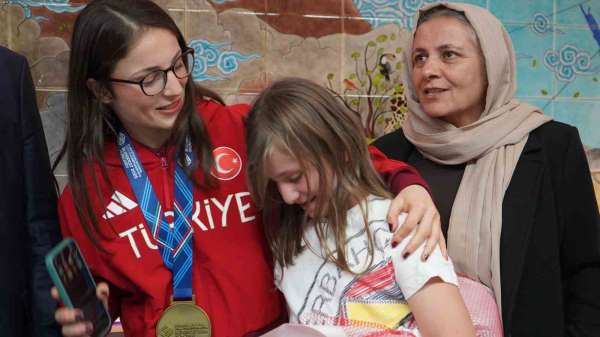 Şampiyon boksör Nurselen Yalgatekin için Şırnak'ta coşkulu karşılama