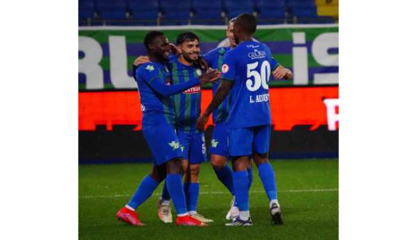 Ziraat Türkiye Kupası: Çaykur Rizespor: 6 - Pendikspor: 1