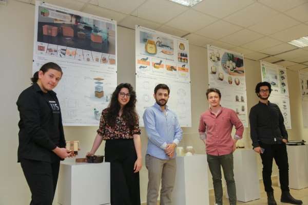 Endüstri Ürünleri Tasarımı Bölümünün mezuniyet sergisi açıldı 