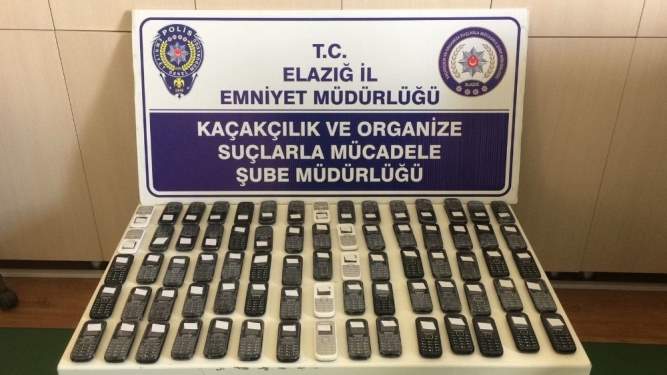 Elazığ'da polis ekiplerinin yaptığı çalışmada 75 adet kaçak tele