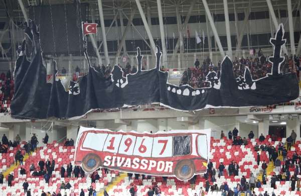 Sivassporlu taraftarlardan koreografi hazırlığı! 