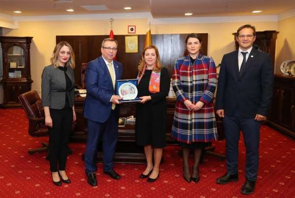Arnavutluk İstanbul Başkonsolosu'ndan Trakya Üniversitesine ziyaret 