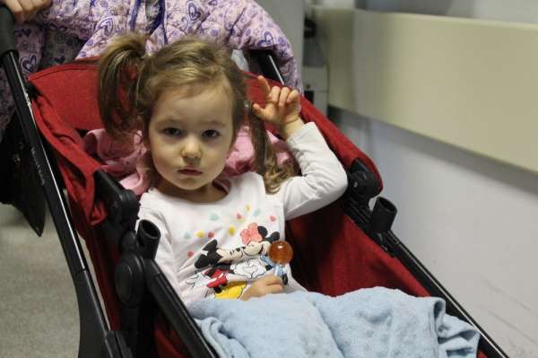 Pitbull saldırısına uğrayan minik Bahar hastaneden taburcu oldu 