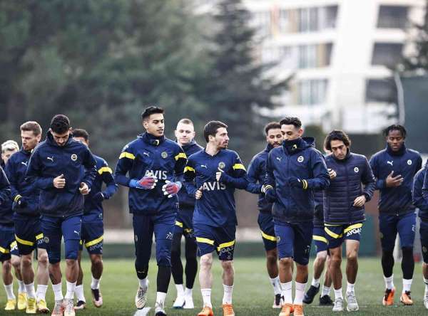 Fenerbahçe, Ümraniyespor maçı için kampa girdi - İstanbul haber