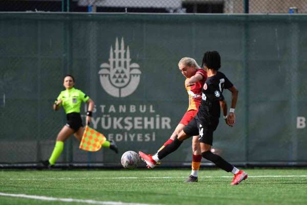 Turkcell Kadın Futbol Süper Ligi: Ataşehir Belediyespor: 0 - Galatasaray: 9 - İstanbul haber