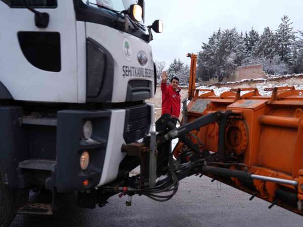 Şehitkamil'de kar mesaisi